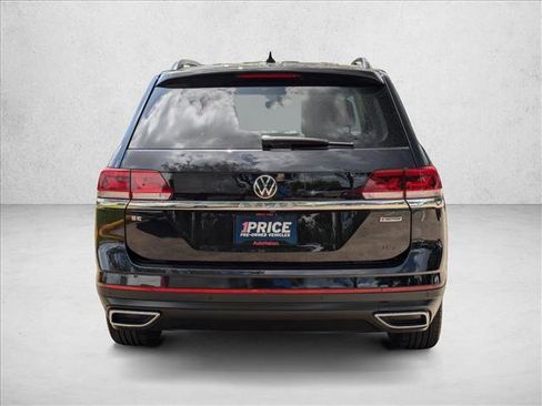 Used 2022 Volkswagen Atlas SE image 6