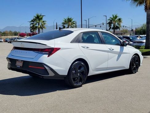 New 2026 Hyundai Elantra Sport FWD image 4