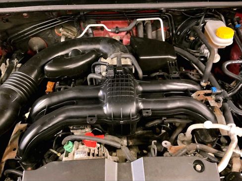 Used 2015 Subaru Crosstrek 2.0i Limited image 28