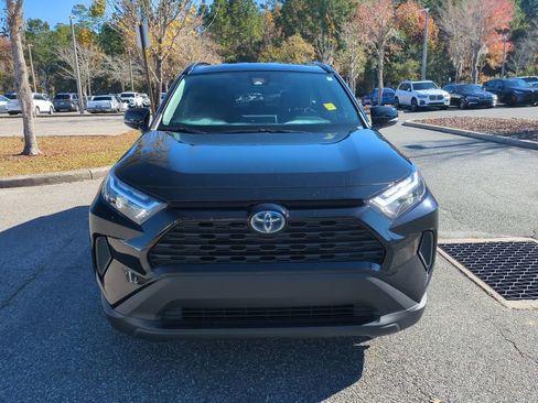 Certified 2022 Toyota RAV4 XLE image 9