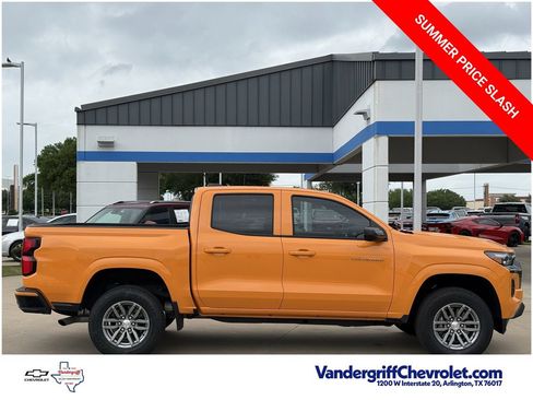 New 2026 Chevrolet Colorado LT w/ LT Convenience Package RWD image 3