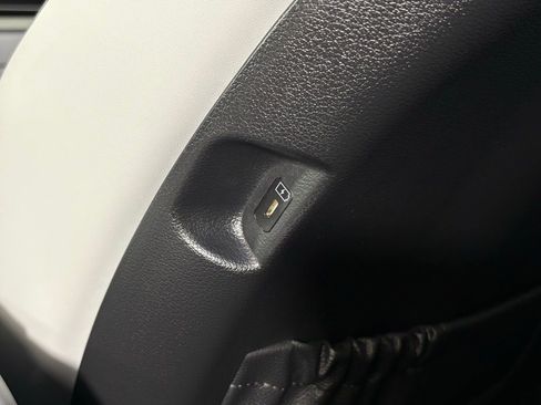 Used 2025 Hyundai Palisade SEL image 40