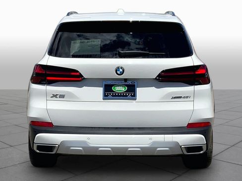Used 2024 BMW X5 xDrive40i w/ Premium Package AWD/4WD image 5