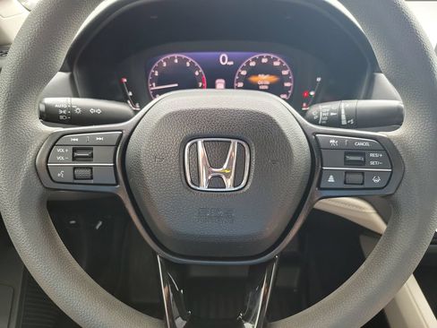 Used 2023 Honda Accord LX image 22