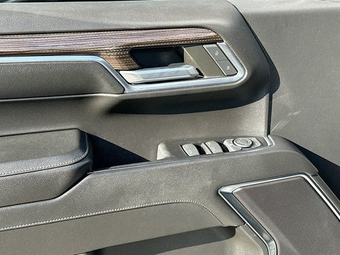 Used 2023 Chevrolet Silverado 1500 LT w/ Protection Package image 17