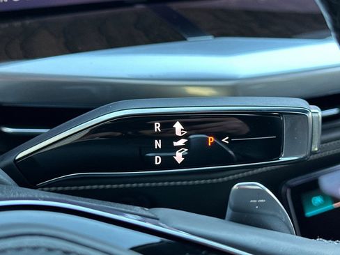 Certified 2025 Cadillac Escalade Sport Platinum image 28