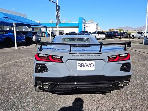 Used 2025 Chevrolet Corvette Stingray Preferred Conv w/ 2LT image 8