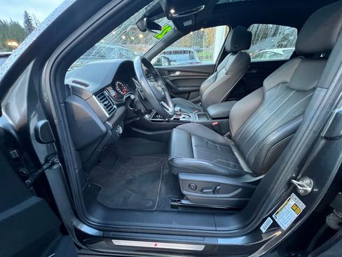 Used 2021 Audi Q5 2.0T Premium w/ Convenience Package image 10