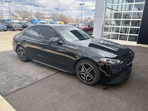 Used 2023 Mercedes-Benz C 300 4MATIC Sedan image 2