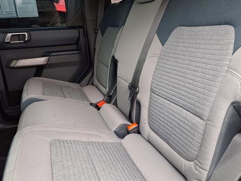 Used 2022 Ford Bronco Outer Banks image 7