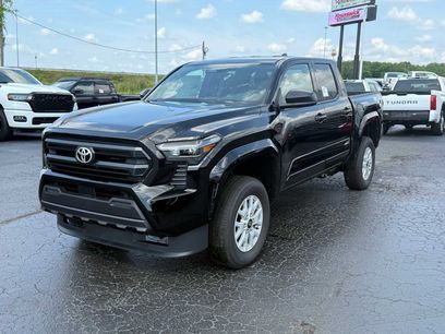 New 2025 Toyota Tacoma SR