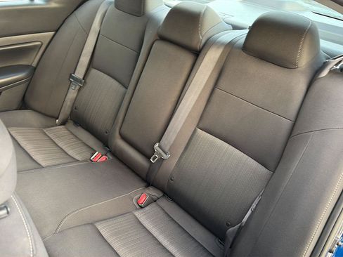 Used 2024 Nissan Altima 2.5 S FWD image 30