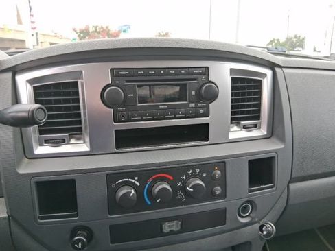 Used 2008 Dodge Ram 1500 Truck SLT w/ Trailer Tow Group RWD image 7