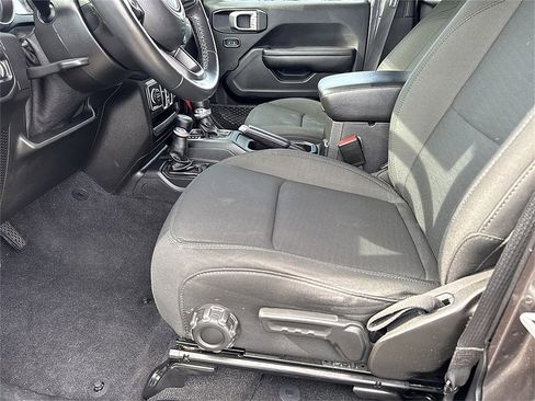 Certified 2021 Jeep Wrangler Unlimited Sport image 13