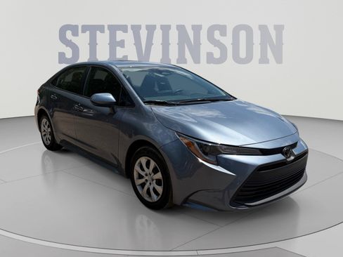 Certified 2026 Toyota Corolla LE FWD image 7