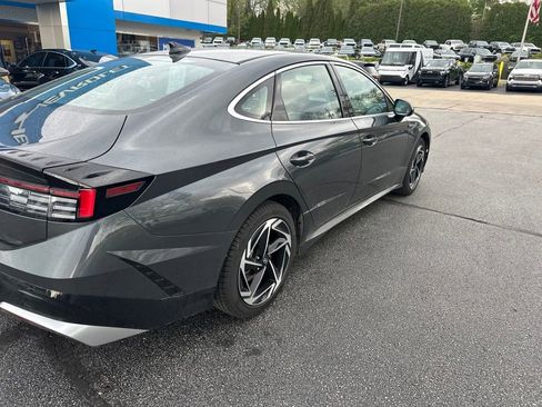 Used 2026 Hyundai Sonata SEL FWD image 8