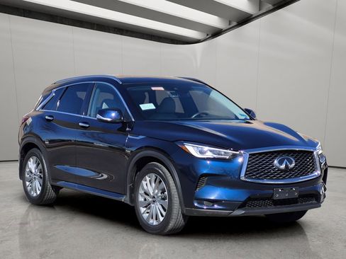 Used 2025 INFINITI QX50 Luxe image 4