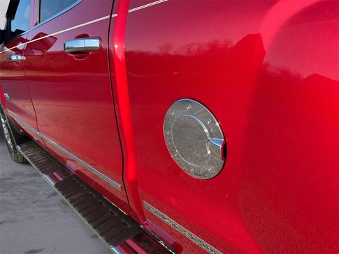 Used 2018 Chevrolet Silverado 3500 High Country w/ Duramax Plus Package image 17