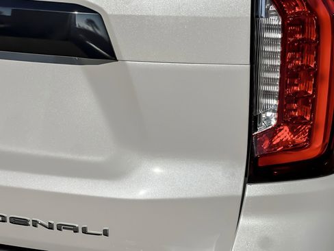 Used 2023 GMC Yukon Denali Ultimate image 28