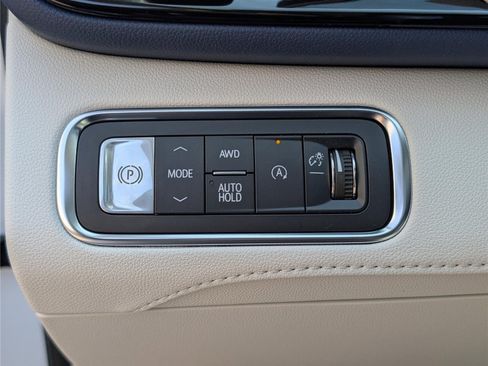 New 2026 Buick Enclave Avenir w/ Super Cruise Package AWD/4WD image 22
