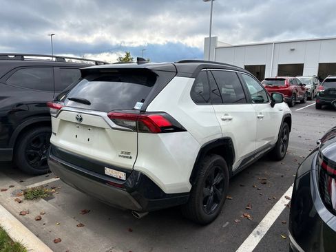 Used 2020 Toyota RAV4 XSE AWD/4WD image 6