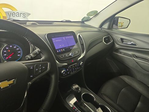 Used 2020 Chevrolet Equinox Premier w/ Premier Redline Edition image 22