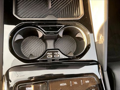 Used 2024 BMW 530i image 38