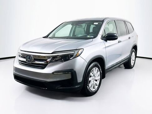 Used 2019 Honda Pilot LX image 4