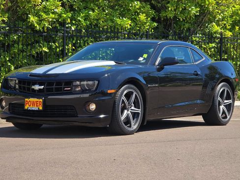 Used 2011 Chevrolet Camaro SS w/ RS Package RWD image 8