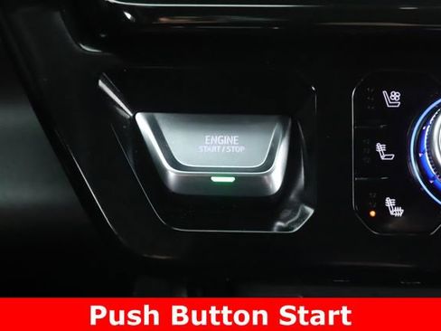 Used 2025 GMC Sierra 1500 AT4 w/ Technology Package AWD/4WD image 24