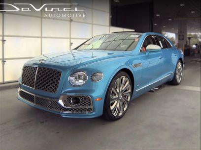 Used 2022 Bentley Flying Spur V8