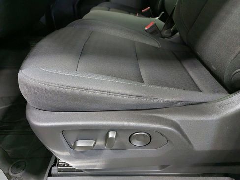 Used 2024 Chevrolet Silverado 1500 LT image 29