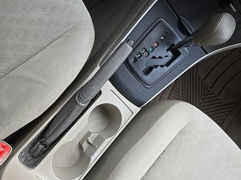 Used 2009 Toyota Corolla LE image 17