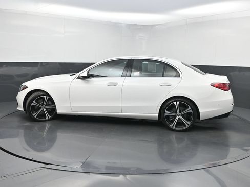 Used 2024 Mercedes-Benz C 300 Sedan image 41