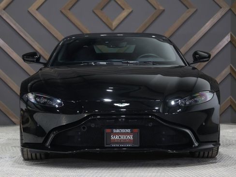 Used 2022 Aston Martin V8 Vantage Roadster image 38