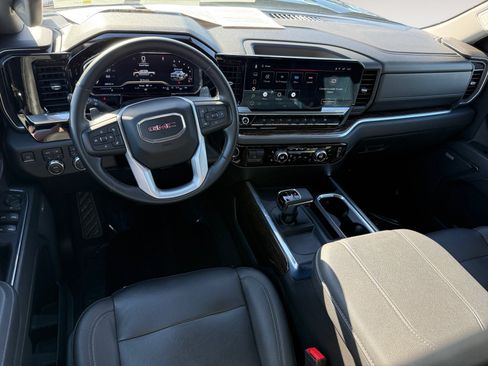 Used 2023 GMC Sierra 1500 Elevation w/ Elevation Premium Package AWD/4WD image 15