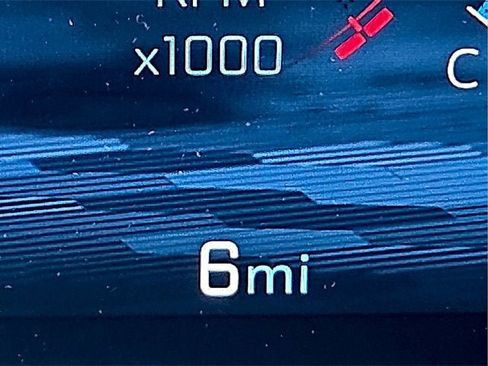 New 2026 Chevrolet Equinox ACTIV w/ Convenience Package III image 23