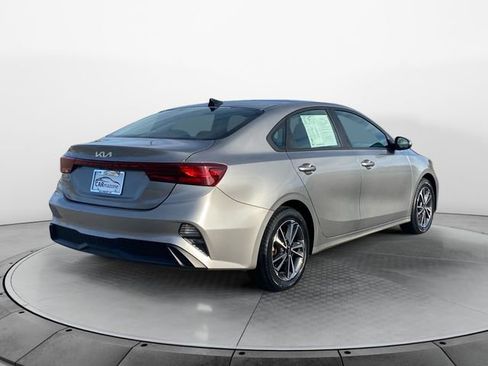 Used 2023 Kia Forte LXS image 5