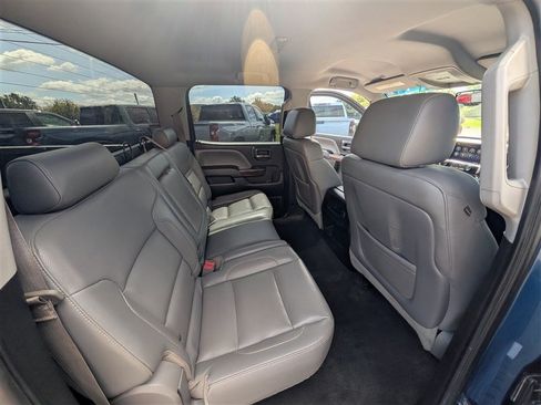 Used 2015 GMC Sierra 2500 SLT w/ Duramax Plus Package AWD/4WD image 18