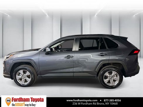 Certified 2025 Toyota RAV4 XLE AWD/4WD image 8