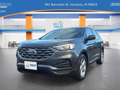 Used 2021 Ford Edge Titanium w/ Cargo Accessory Package FWD image 3
