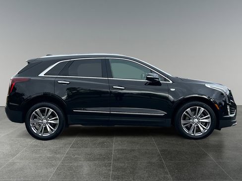 Used 2024 Cadillac XT5 Premium Luxury w/ Platinum Package image 9