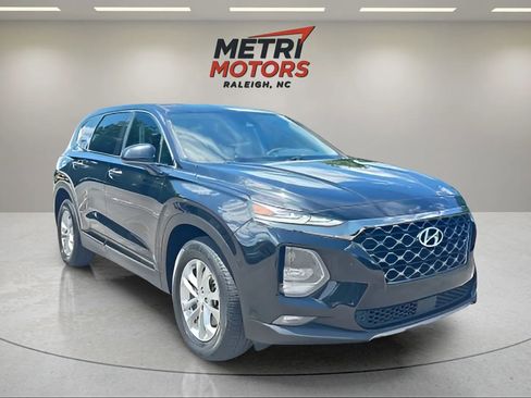 Used 2019 Hyundai Santa Fe SEL image 6