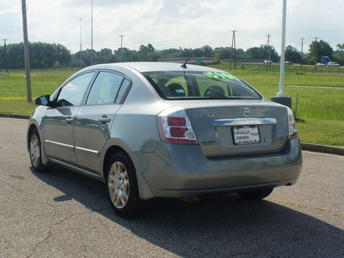 Used 2010 Nissan Sentra 2.0 S FWD image 11