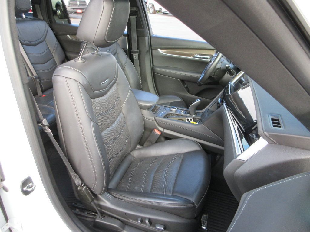 Certified 2024 Cadillac XT6 Premium Luxury w/ Platinum Package AWD/4WD image 23