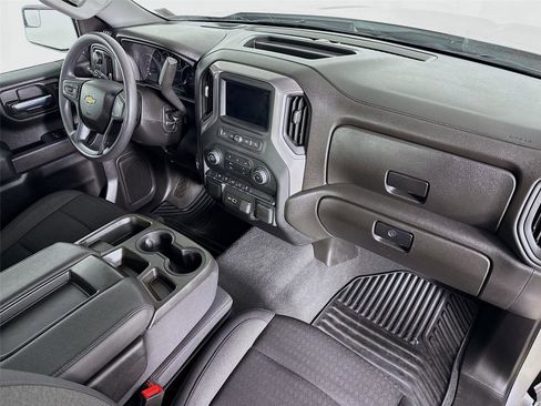 Used 2022 Chevrolet Silverado 1500 Custom image 27