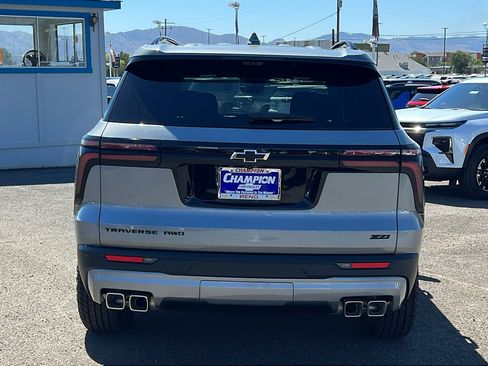 New 2026 Chevrolet Traverse Z71 w/ Driver Confidence Package AWD/4WD image 6