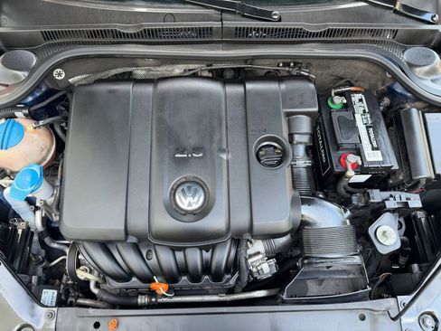 Used 2013 Volkswagen Jetta SE FWD image 25