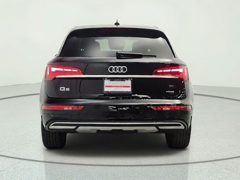 Used 2023 Audi Q5 2.0T Premium Plus w/ Premium Plus Package AWD/4WD image 6