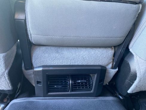 Used 2018 RAM 2500 SLT image 21